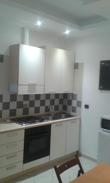 Bed And Breakfast Linate 페스키에라 보로메오 외부 사진