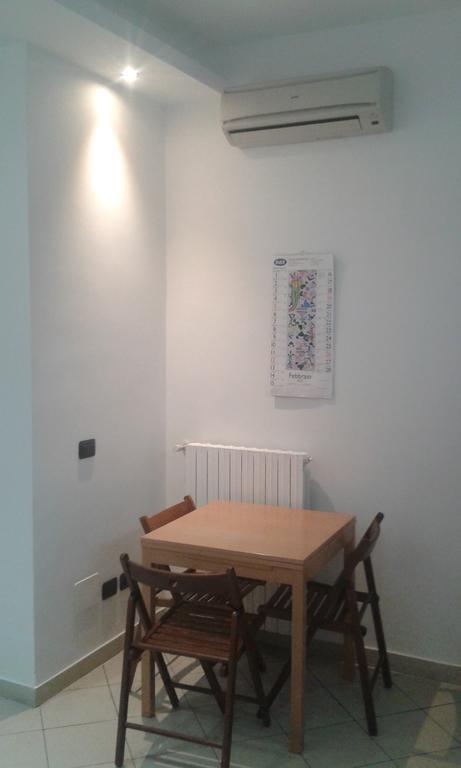 Bed And Breakfast Linate 페스키에라 보로메오 외부 사진