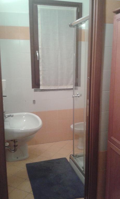 Bed And Breakfast Linate 페스키에라 보로메오 외부 사진